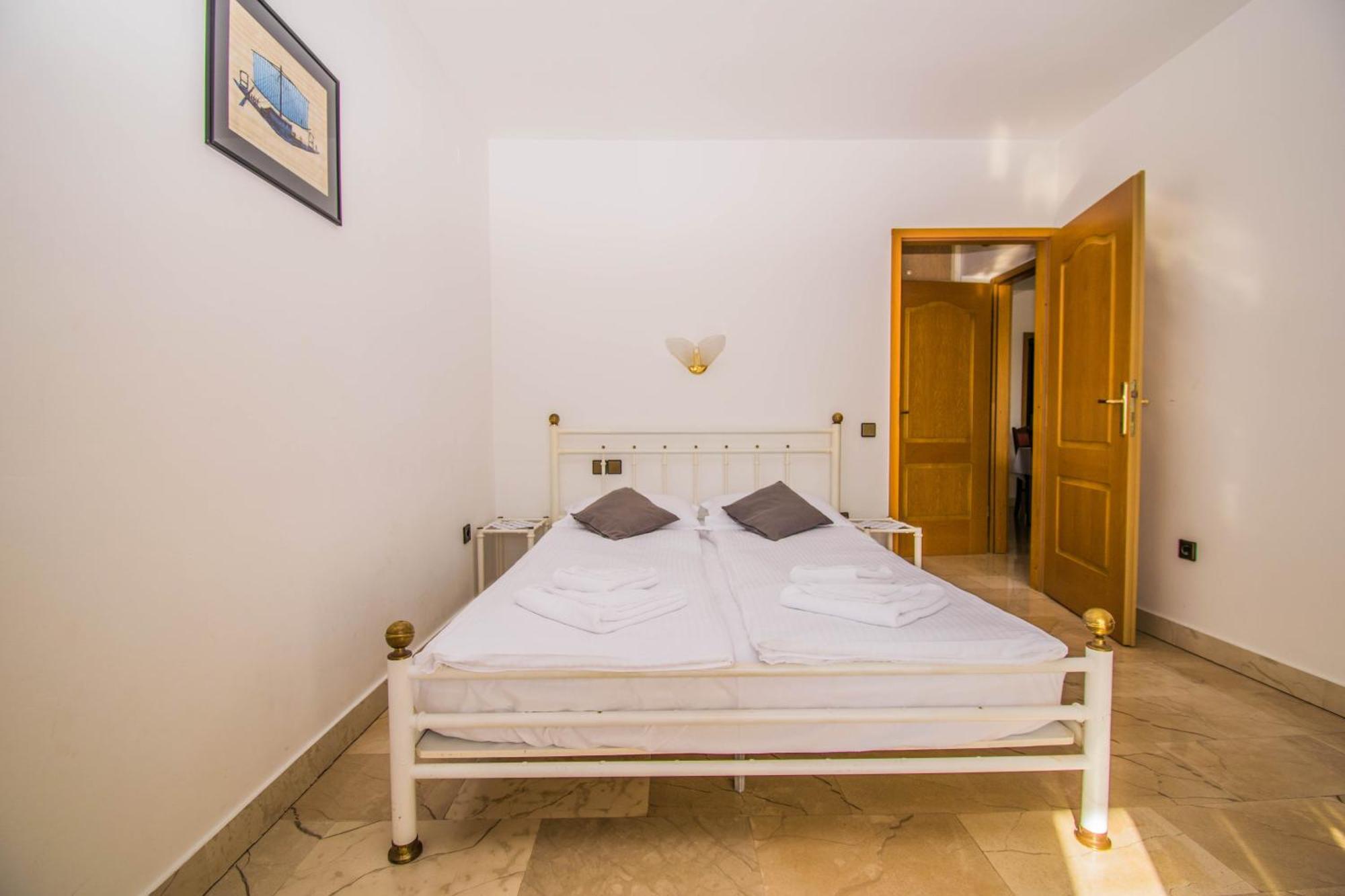 Apartments Grand & Plav In Krk Krk Town Εξωτερικό φωτογραφία